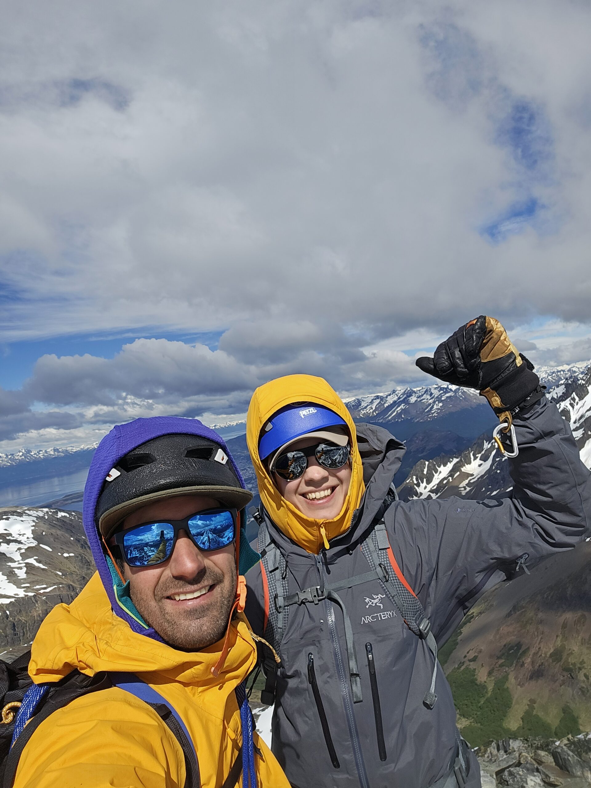 Ascension avec un guide au Monte Cinco Hermanos