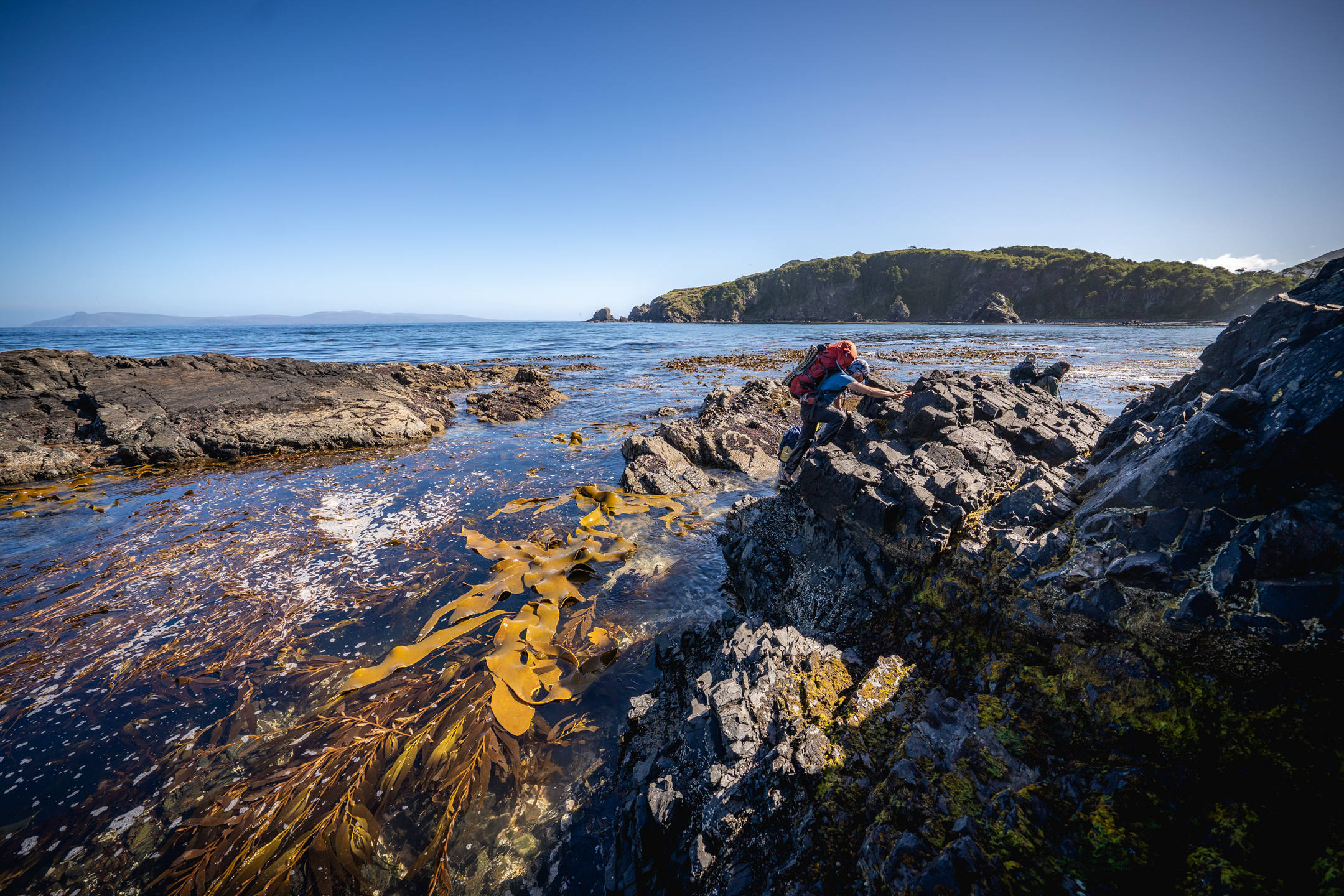 Expedition in peninsula mitre